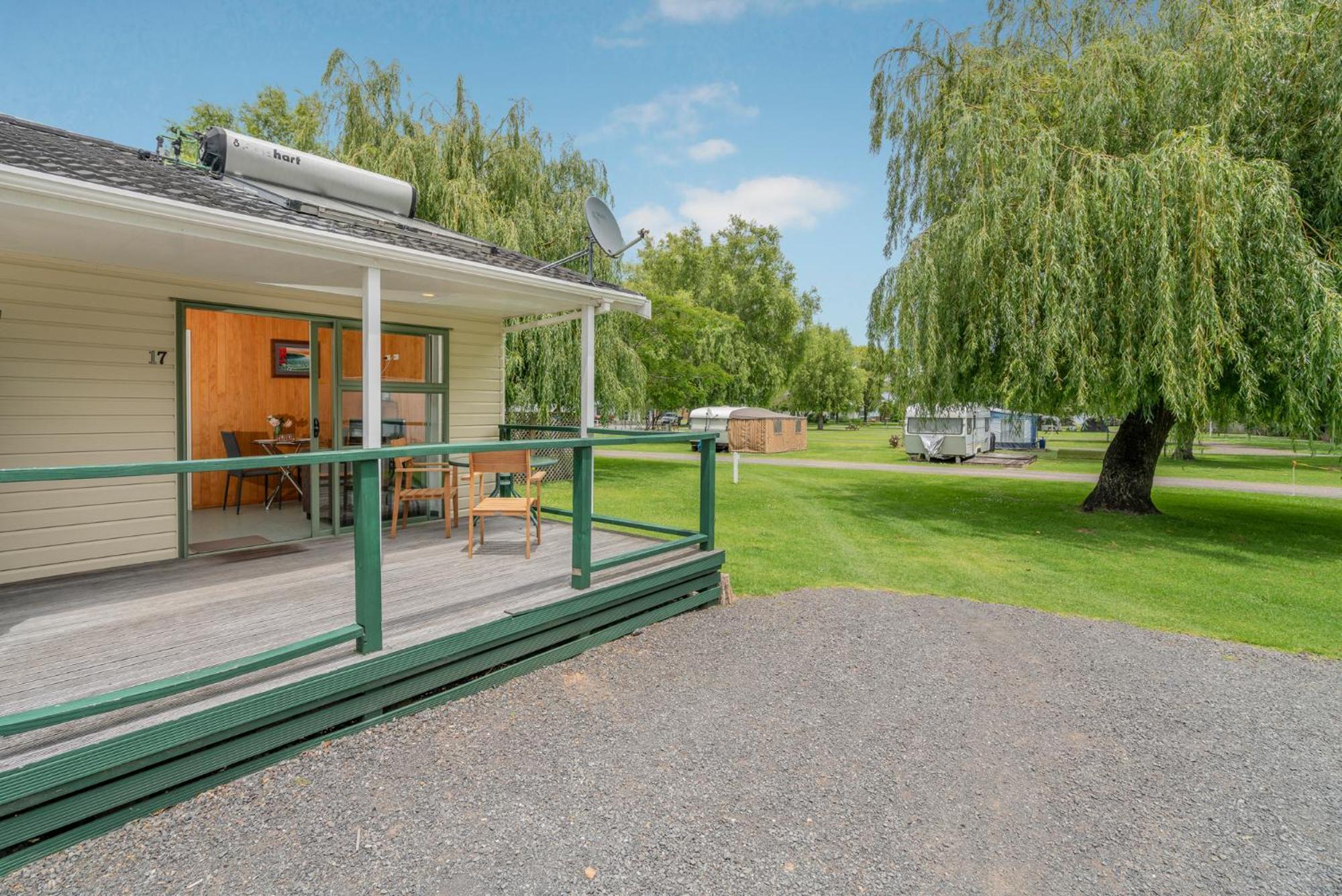 Coromandel Shelly Beach Top 10 Holiday Park Номер фото