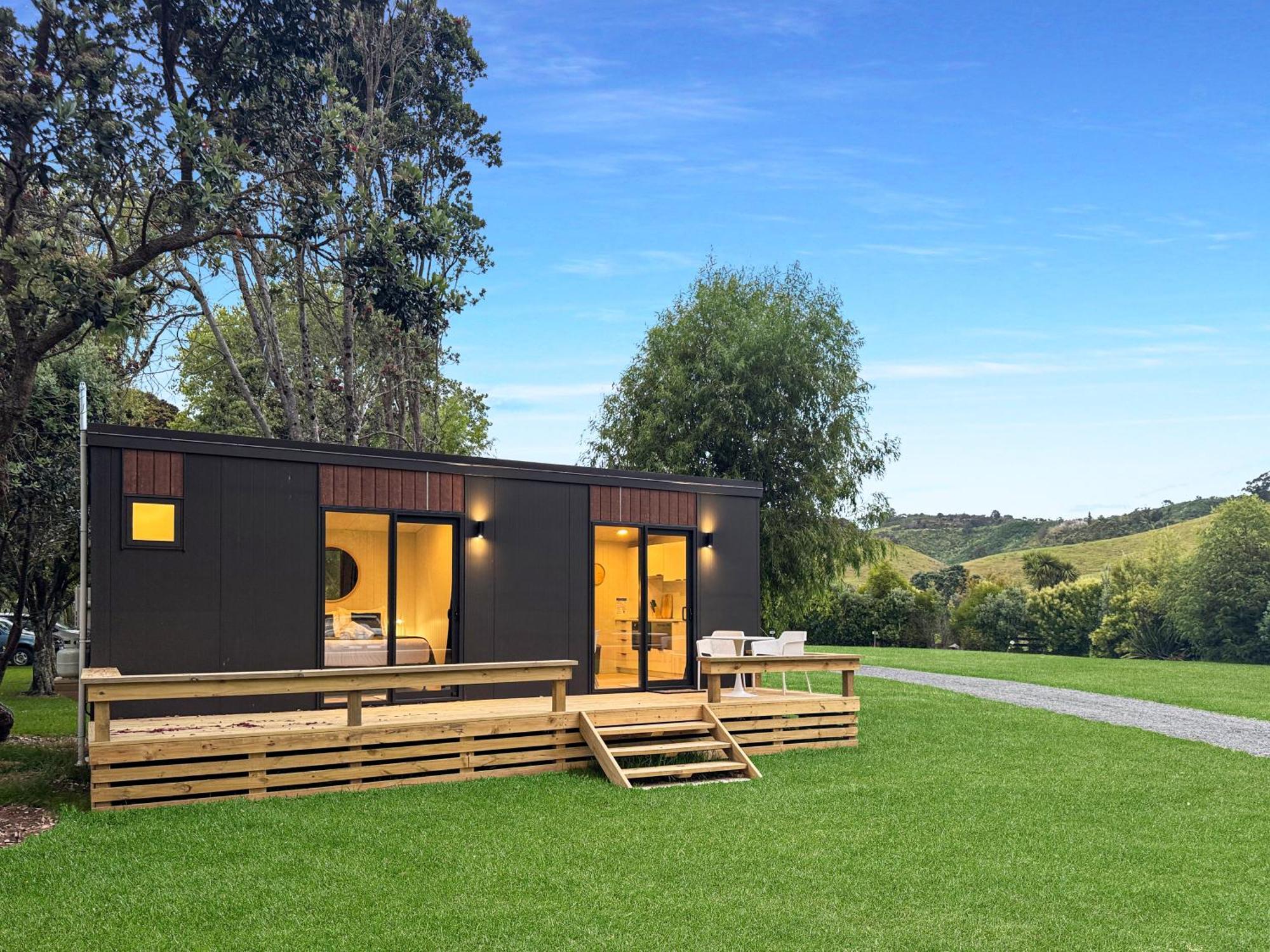 Coromandel Shelly Beach Top 10 Holiday Park Экстерьер фото